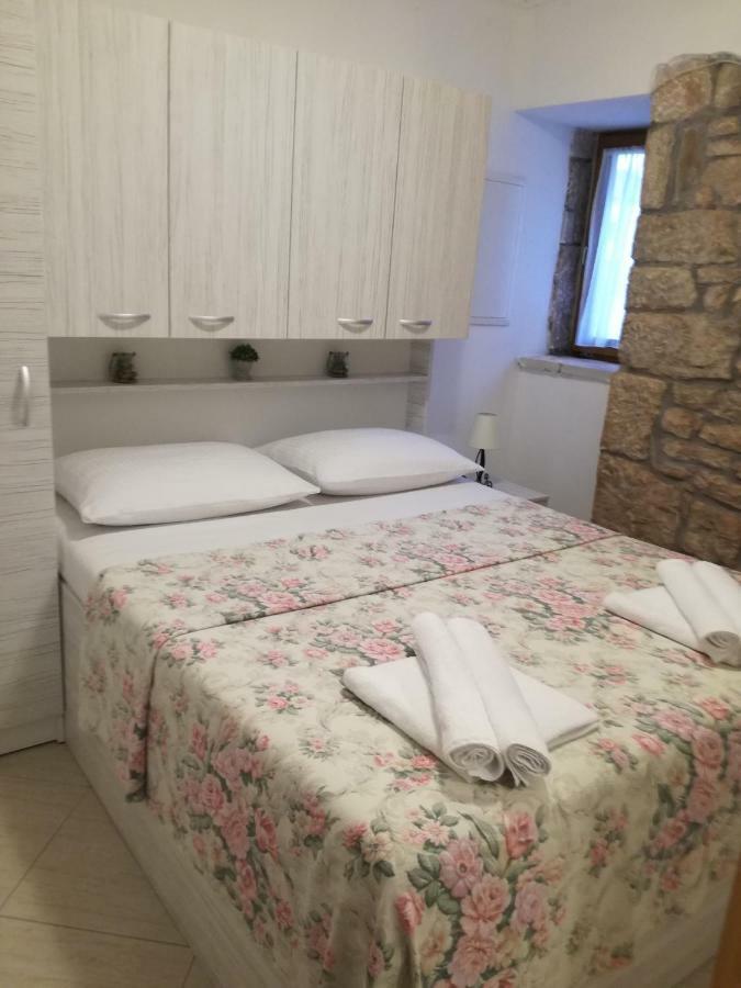 Nino Appartement Zadar Buitenkant foto