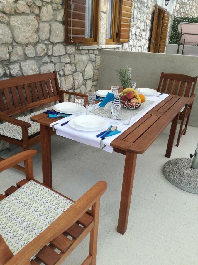 Nino Appartement Zadar Buitenkant foto