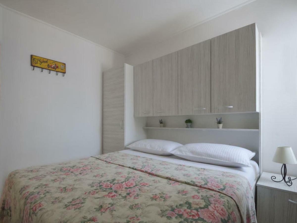 Nino Appartement Zadar Buitenkant foto