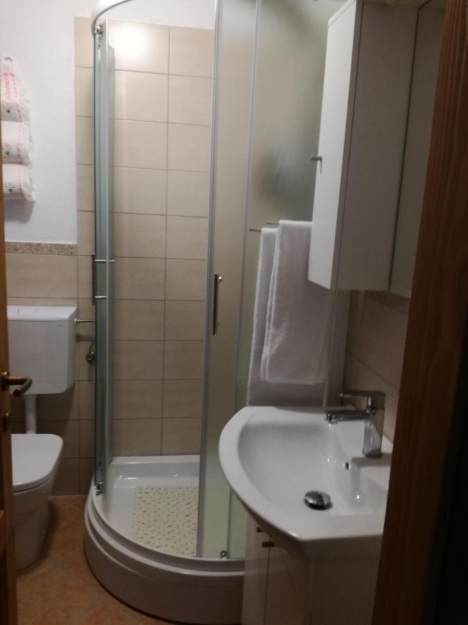 Nino Appartement Zadar Buitenkant foto